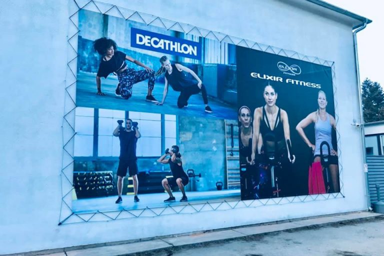 Óriás ponyva Óriás ponyva